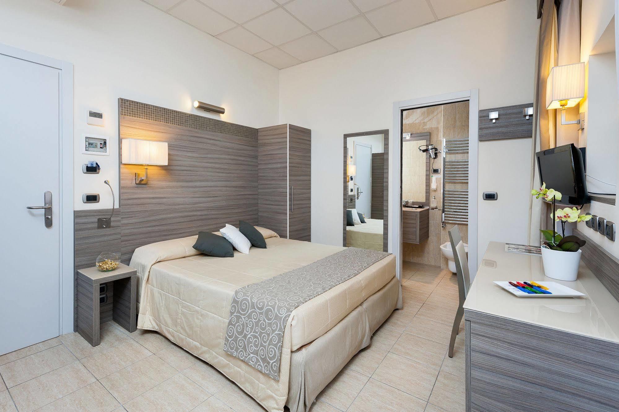 רומא Morrisson Exclusive Rooms מראה חיצוני תמונה